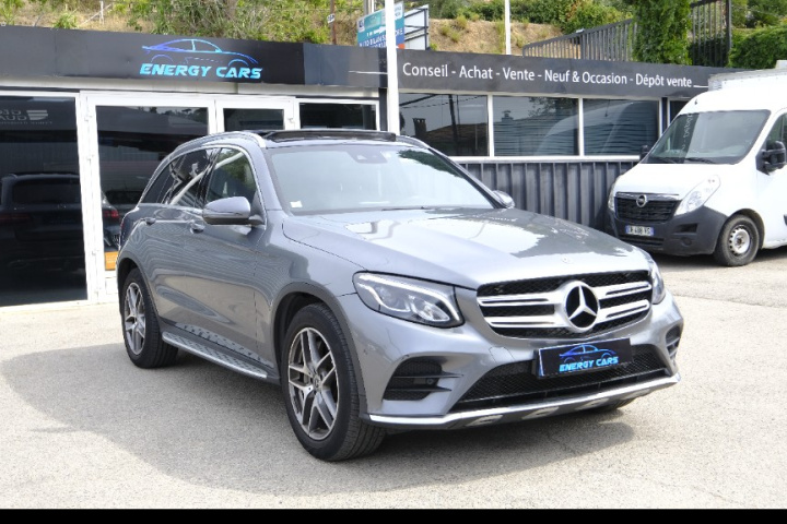 MERCEDES GLC